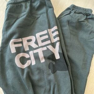 freecity sweatpants